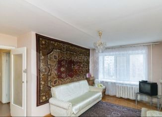 Продается 2-комнатная квартира, 50.3 м2, Тюмень, улица Мельникайте, 129, Восточный округ