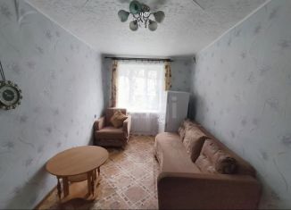 Продам 2-ком. квартиру, 42.1 м2, Мантурово, Юбилейная улица, 21