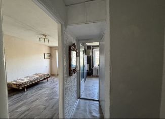 Продаю 1-комнатную квартиру, 30 м2, Новороссийск, Мефодиевская улица, 118