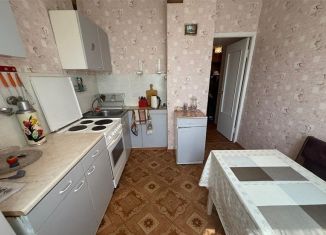 Сдам 1-ком. квартиру, 35 м2, Москва, Луговой проезд, 1/8, район Марьино