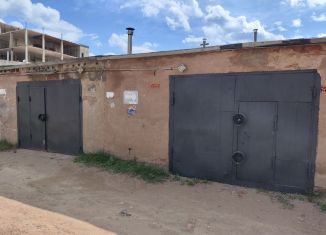 Продаю гараж, 30 м2, Октябрьский, территория ГСК Мечта, 95