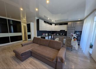 Продаю 3-ком. квартиру, 80 м2, Нефтекамск, Комсомольский проспект, 41Б, ЖК Авалон