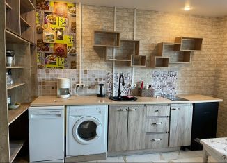 Сдам 1-ком. квартиру, 35 м2, Москва, Ельнинская улица, 1к2, ЗАО