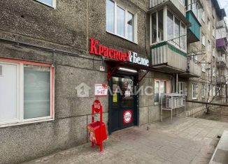 Продам торговую площадь, 69 м2, Чита, Автогенная улица, 2