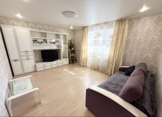 Продаю 3-ком. квартиру, 74.1 м2, Архангельск, улица Парижской Коммуны, 6