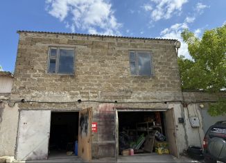 Продам гараж, Симферополь, улица Жени Дерюгиной, 13Б