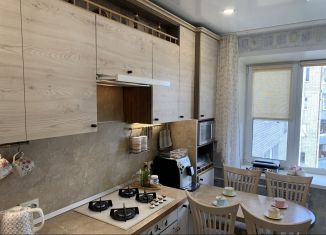 3-комнатная квартира на продажу, 66.6 м2, Ржев, улица Чайковского, 5