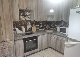 Сдам в аренду 1-комнатную квартиру, 43 м2, Нижний Новгород, улица Академика Сахарова, 117А, ЖК Цветы