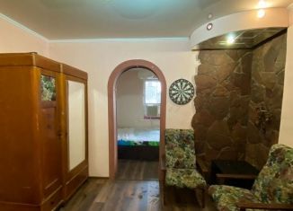 Продам 3-ком. квартиру, 40.9 м2, Краснодар, улица Чапаева, 162, микрорайон Центральный