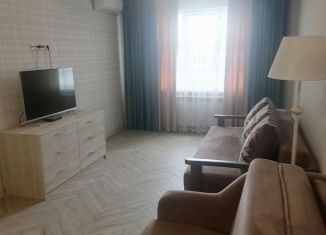 Сдам в аренду 1-ком. квартиру, 42 м2, Краснодар, улица Ярославского, 68