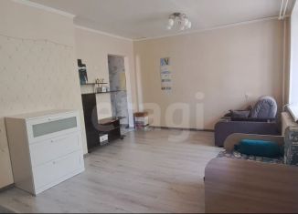 Сдаю в аренду 1-ком. квартиру, 32.5 м2, Кириши, проспект Героев, 7