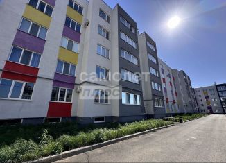 Продажа 1-ком. квартиры, 47 м2, Бузулук, улица Гавриила Державина, 5