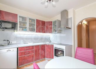 2-комнатная квартира на продажу, 51 м2, Тюмень, Профсоюзная улица, 30