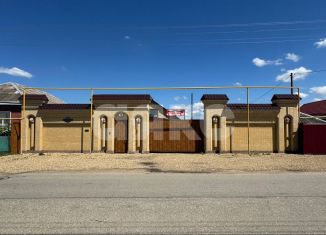 Продаю дом, 200 м2, поселок Заветный, улица Пушкина, 13