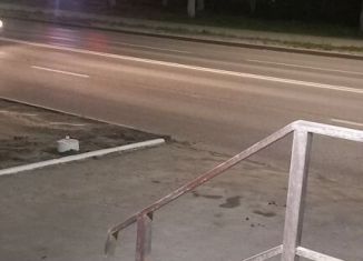 Продам торговую площадь, 25 м2, Саратов, Заводской район, Ново-Астраханское шоссе, 37