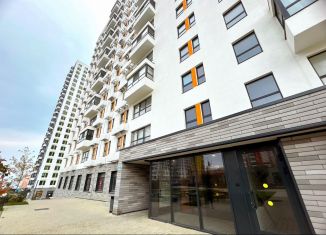 Продается 3-комнатная квартира, 87.6 м2, Новороссийск, улица Григорьева, 12