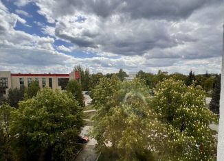 2-комнатная квартира на продажу, 61.1 м2, Новомосковск, Московская улица, 12