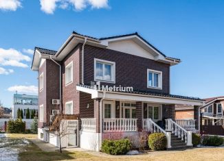 Продаю дом, 422 м2, КП Русская деревня, 46Н-02880