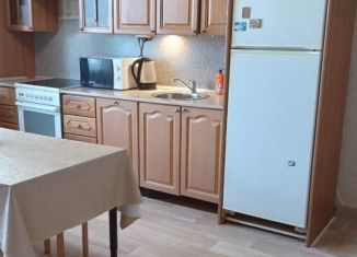 Аренда 1-ком. квартиры, 38 м2, Москва, Челябинская улица, 14, метро Измайловская