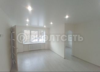 Продажа 2-ком. квартиры, 42 м2, Мурманск, улица Полухина, 14Б