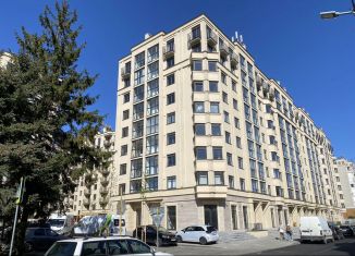 Продаю 1-комнатную квартиру, 57.8 м2, Калининград, Ленинградский район, улица Старшины Дадаева, 55к2