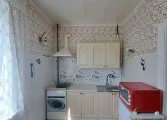 Продам 3-комнатную квартиру, 59 м2, Керчь, улица Славы, 21