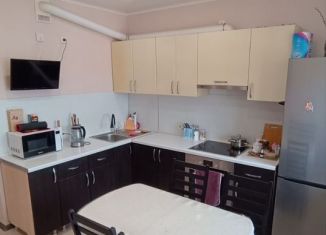 Продам 1-комнатную квартиру, 44.1 м2, Челябинск, улица Сергея Герасимова, 27, Тракторозаводский район