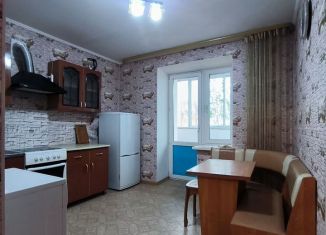 Сдаю 5-ком. квартиру, 40 м2, Амурская область, Европейская улица, 7