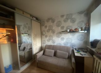 Продам двухкомнатную квартиру, 31.6 м2, Екатеринбург, улица Кобозева, 116А, метро Проспект Космонавтов