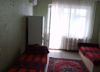 Сдается в аренду 2-комнатная квартира, 65 м2, Новороссийск, улица Энгельса, 78