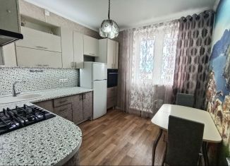 Продам 2-ком. квартиру, 55.1 м2, Оренбург, Беляевская улица, 15, Ленинский район