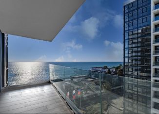 Продажа 2-ком. квартиры, 66.3 м2, Сочи, улица Просвещения, 32, микрорайон Центральный