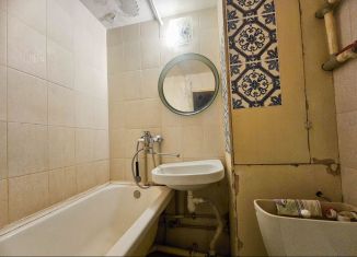 Сдаю 1-ком. квартиру, 32 м2, Москва, Кировоградская улица, 44к2, ЮАО