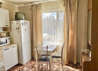 Продажа 3-ком. квартиры, 64 м2, Архангельская область, улица Агрохимиков, 8