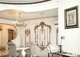 Продам 2-ком. квартиру, 82.1 м2, Санкт-Петербург, улица Композиторов, 18, Выборгский район