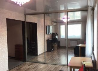 Продаю 1-ком. квартиру, 34 м2, Маркс, проспект Строителей, 47