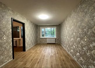 Продам 3-комнатную квартиру, 59.3 м2, Нижний Новгород, улица Строкина, 12
