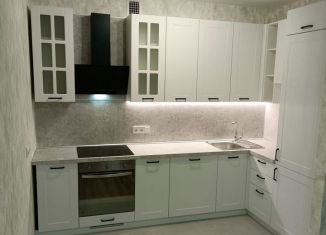 Сдается в аренду 3-ком. квартира, 75 м2, Санкт-Петербург, проспект Героев, 31, Красносельский район