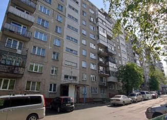 Трехкомнатная квартира на продажу, 56.2 м2, Новосибирск, улица Доватора, 37, Дзержинский район