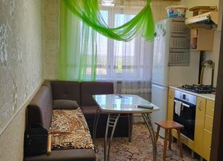 Продаю 4-ком. квартиру, 71 м2, Оренбург, проспект Гагарина, 60/1, Ленинский район