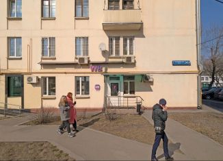 Продам торговую площадь, 57 м2, Москва, Хорошёвское шоссе, 92, метро Полежаевская