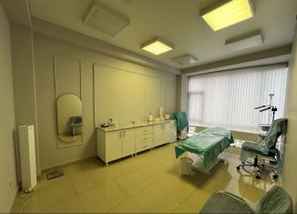 Продажа помещения свободного назначения, 100 м2, Махачкала, проспект Али-Гаджи Акушинского, 200