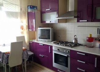 Продается 1-комнатная квартира, 32.4 м2, Челябинск, Центральный район, улица Калинина, 2Б