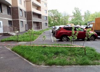 Продам трехкомнатную квартиру, 91.5 м2, Санкт-Петербург, Двинская улица, 8к3, Кировский район
