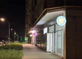 Сдаю торговую площадь, 66.7 м2, Новороссийск, улица Красина, 53к4