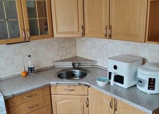 Продаю 3-ком. квартиру, 57.5 м2, Санкт-Петербург, Сиреневый бульвар, 22/26, Выборгский район