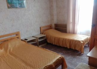 Сдача в аренду комнаты, 15 м2, Сочи, улица Одоевского, 5