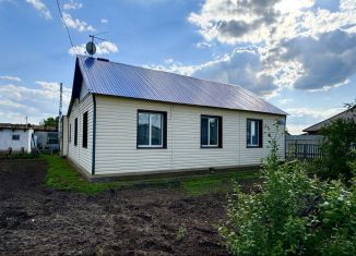 Продаю дом, 81.5 м2, поселок Чкалов, улица 70 лет Октября, 11