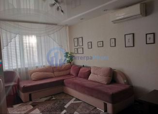 Продается 2-ком. квартира, 59.7 м2, Курганская область, улица Криволапова