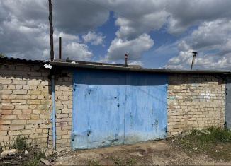 Продаю гараж, 30 м2, Данков, улица Льва Толстого, 25